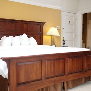 Executive  House
